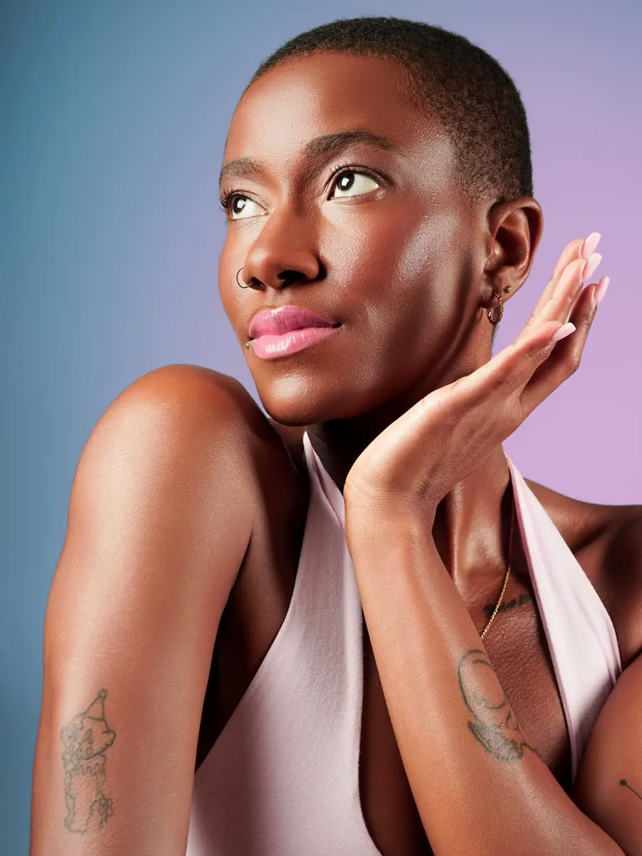 Radiant, hydrated skin with a natural finish
